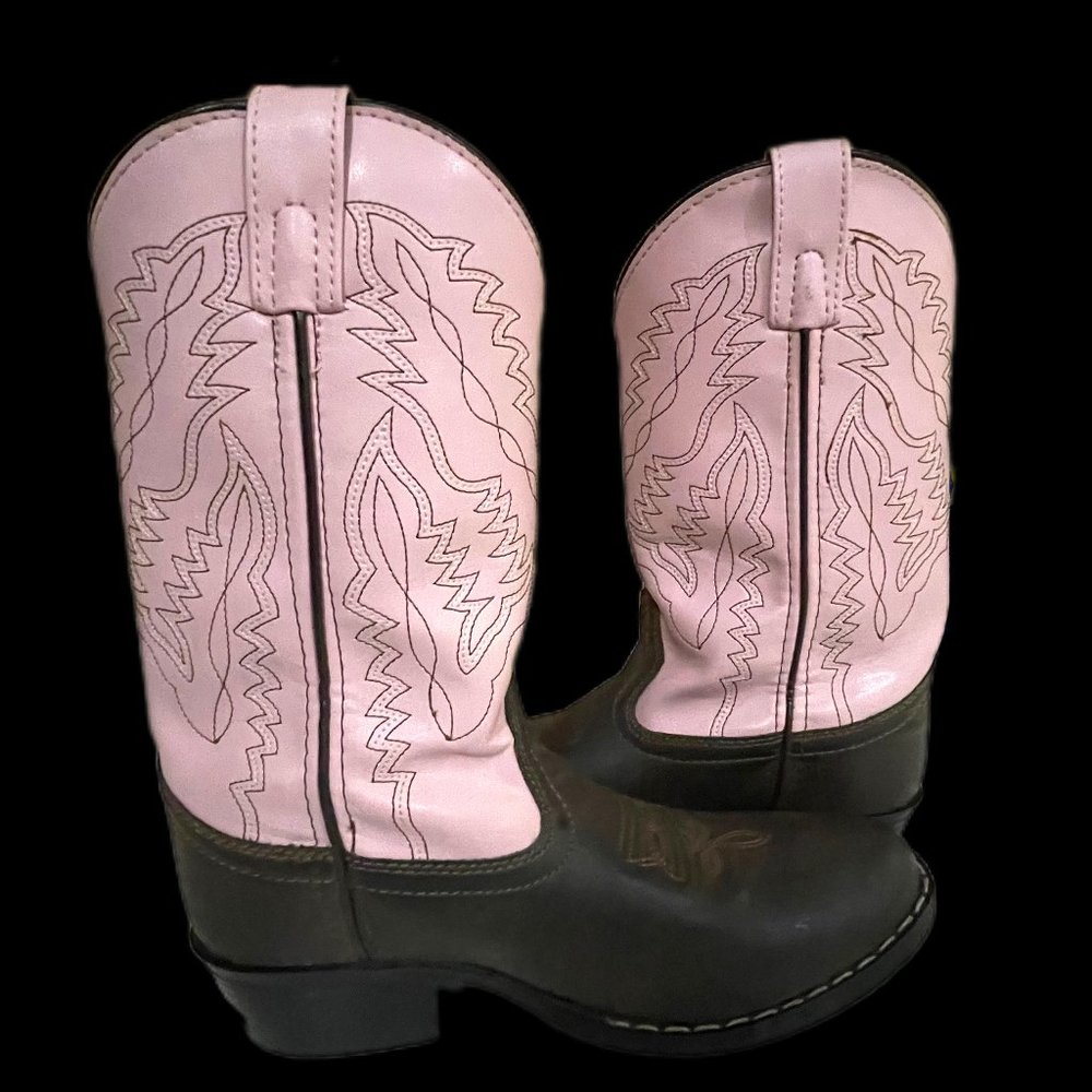 Smoky Mountain boots |was 63$ |both boots set for 10yr |color: pink 👚 brown 🟤